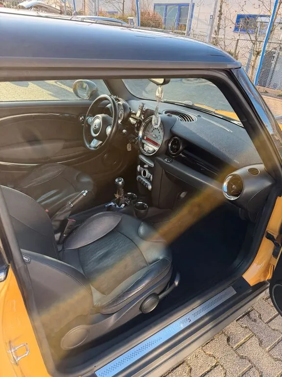 MINI Cooper S