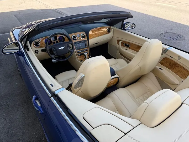 Bentley Continental GTC