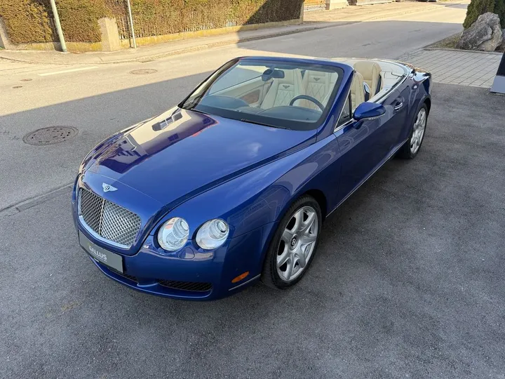 Bentley Continental GTC