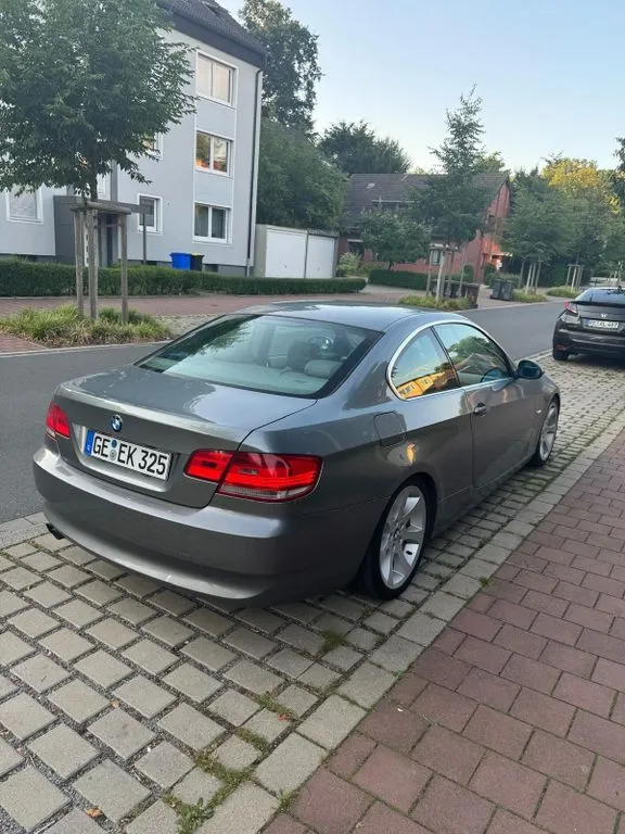 BMW 325