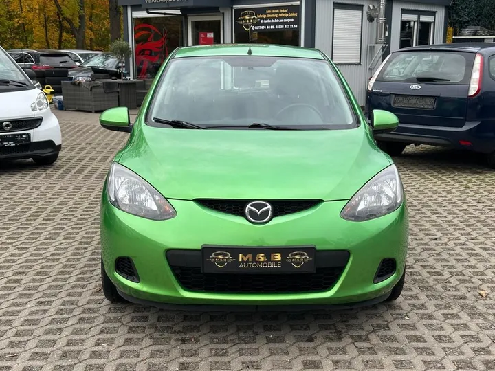 Mazda 2