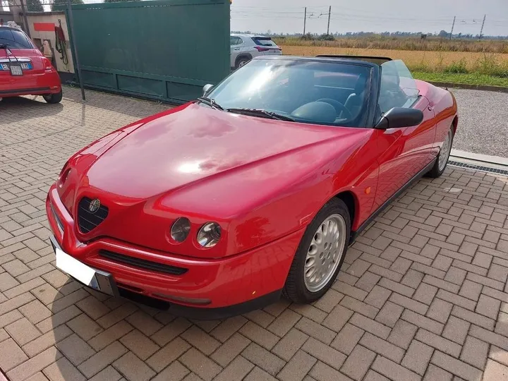 Alfa Romeo GTV