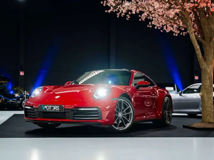 Porsche 992