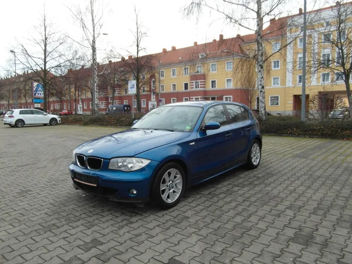 BMW 118