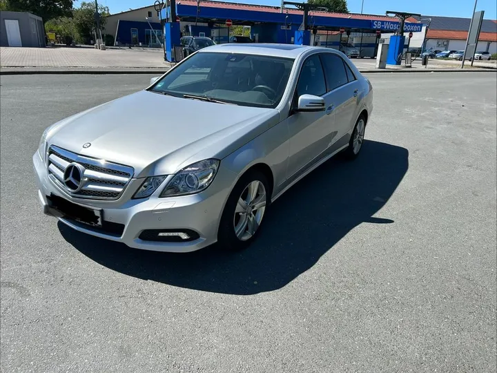 Mercedes-Benz E 500