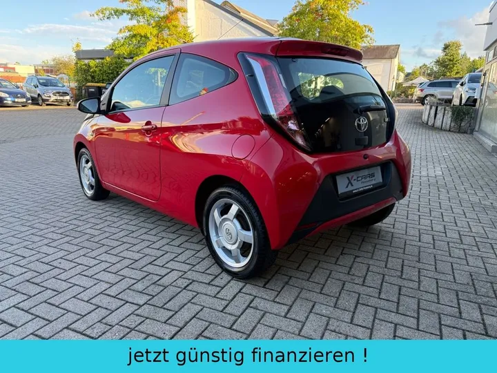 Toyota Aygo (X)