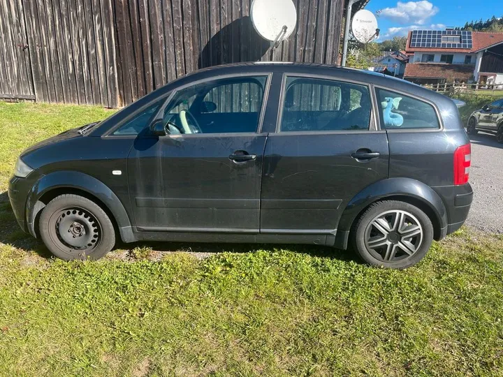 Audi A2