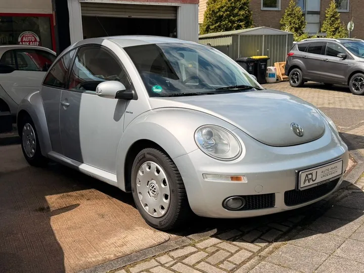 Volkswagen New Beetle