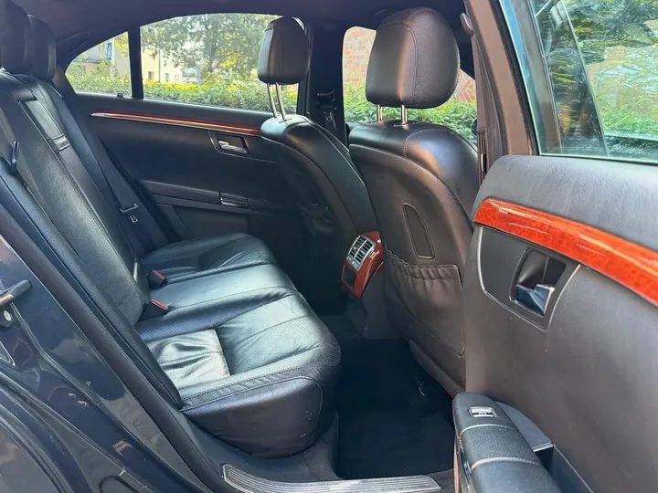 Mercedes-Benz S 320