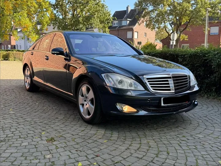 Mercedes-Benz S 320