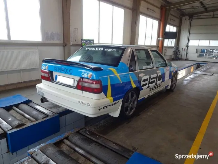 Volvo 850