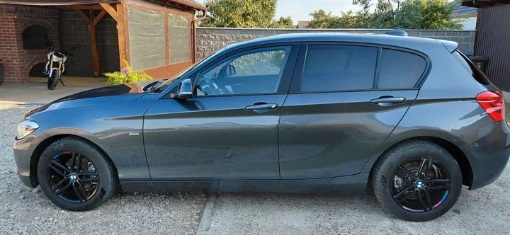 BMW 118