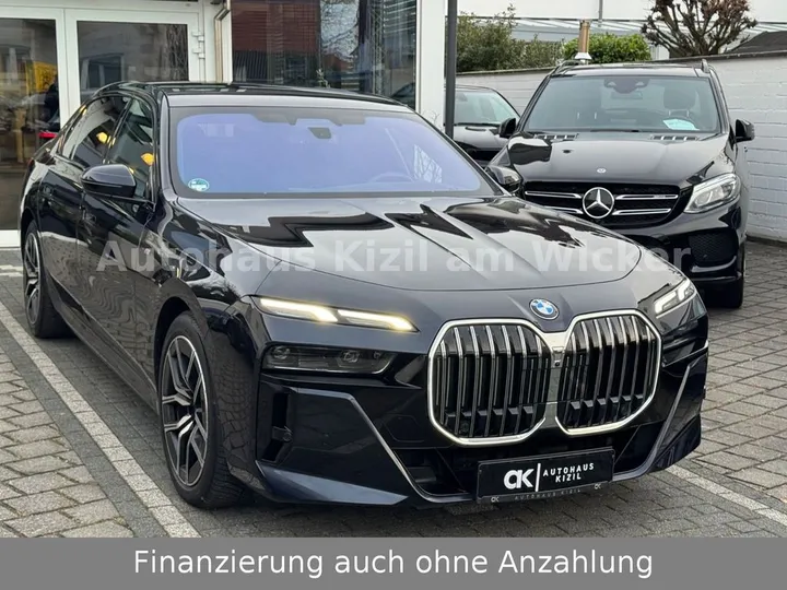 BMW 740