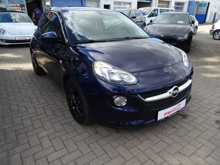 Opel Adam