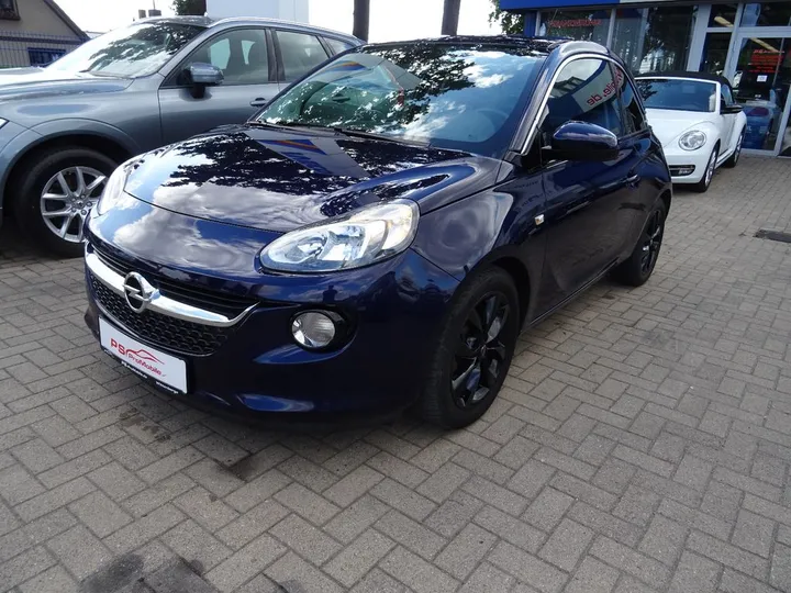 Opel Adam