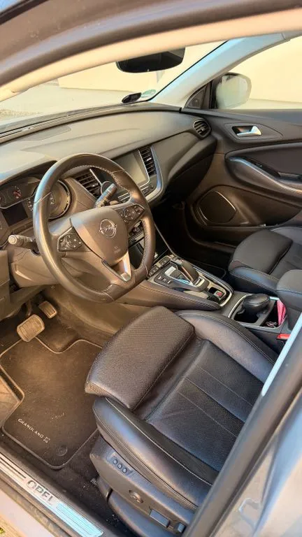 Opel Grandland (X)