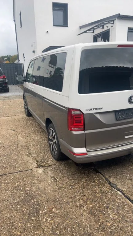 Volkswagen T6 Multivan