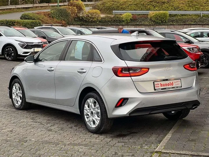 Kia cee'd / Ceed