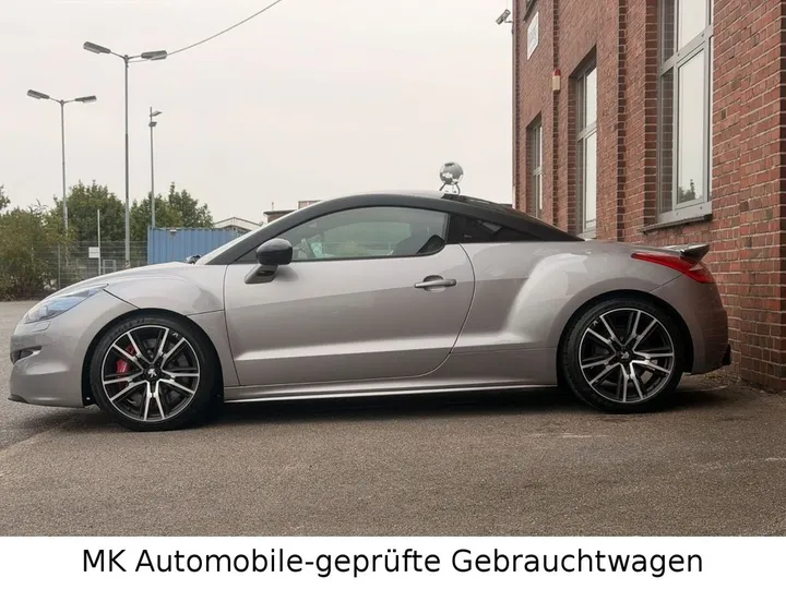 Peugeot RCZ