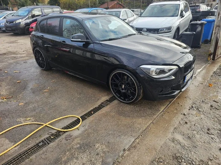 BMW 118
