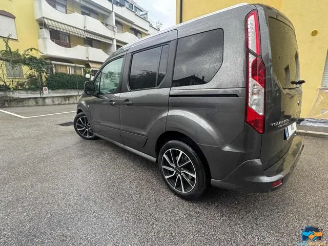 Ford Tourneo Connect
