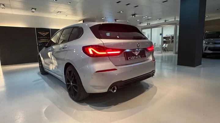 BMW 118
