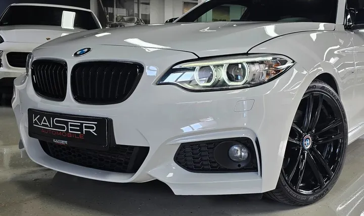 BMW 220