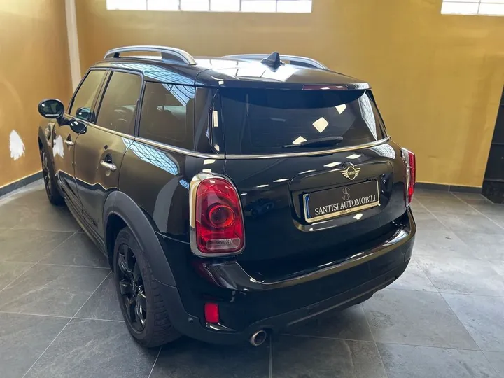 MINI Countryman S (Cooper)