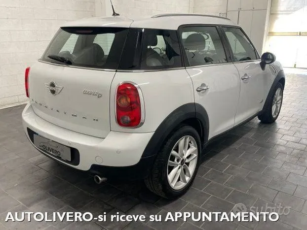 MINI Countryman D (Cooper)