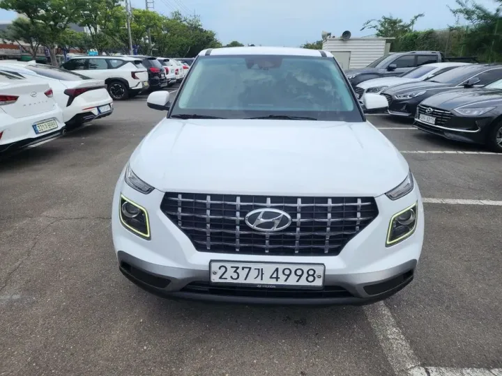 Hyundai Venue