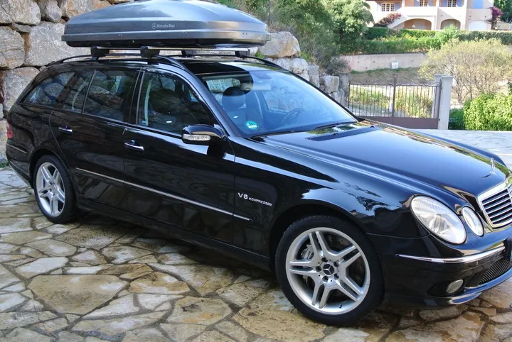 Mercedes-Benz E 55 AMG