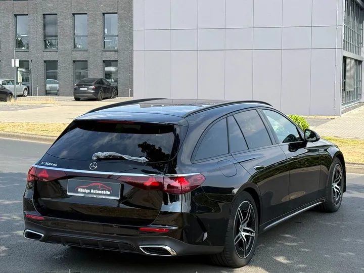 Mercedes-Benz E 300