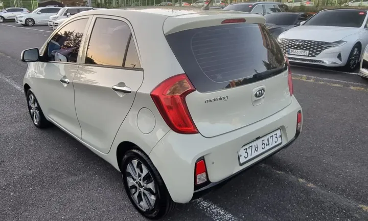Kia morning