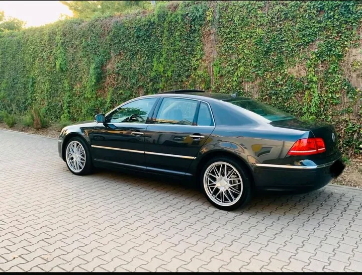 Volkswagen Phaeton