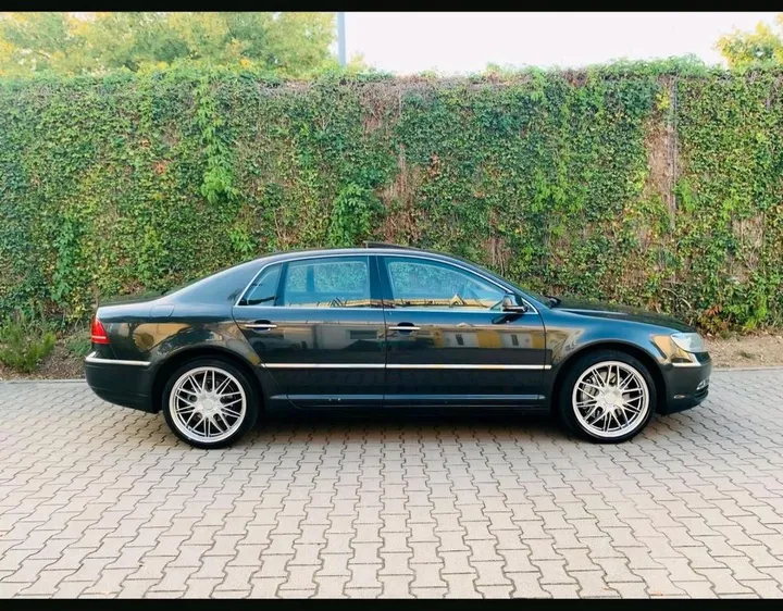 Volkswagen Phaeton