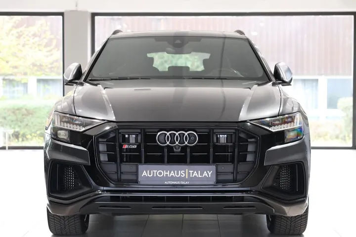 Audi SQ8