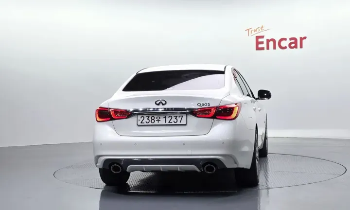 Infiniti Q50