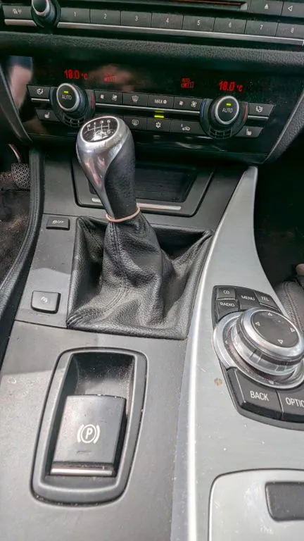 BMW 525