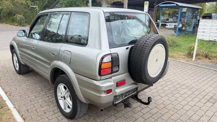 Toyota RAV 4