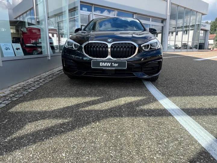 BMW 118