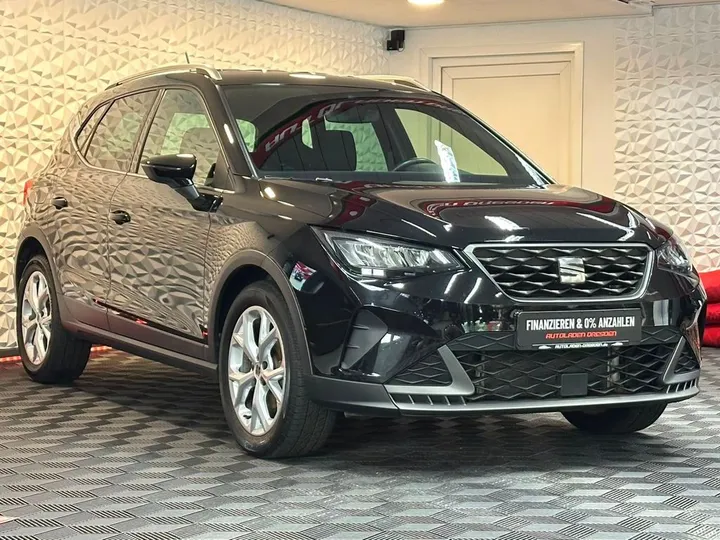 Seat Arona