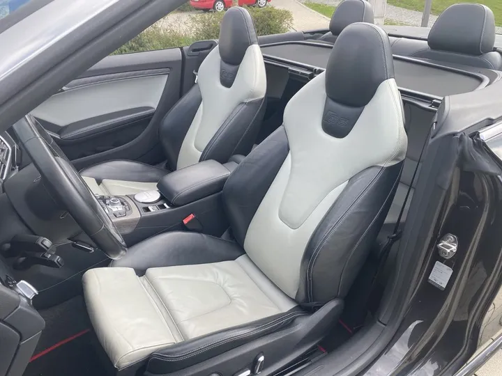 Audi S5