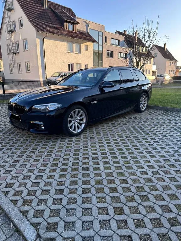 BMW 525