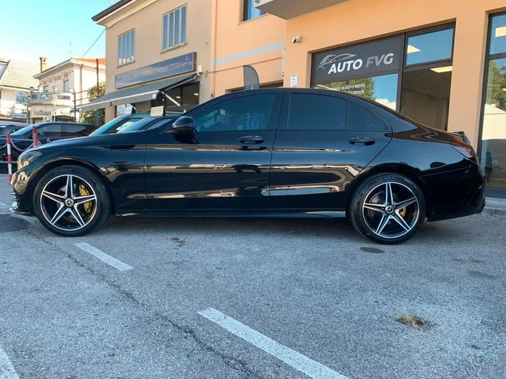 Mercedes-Benz C 220