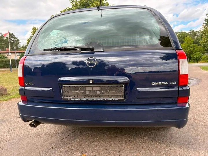 Opel Omega