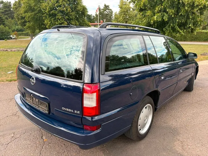 Opel Omega