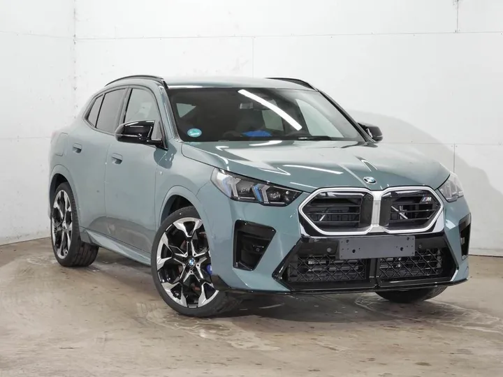 BMW X2