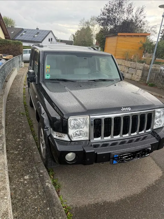 Jeep Commander