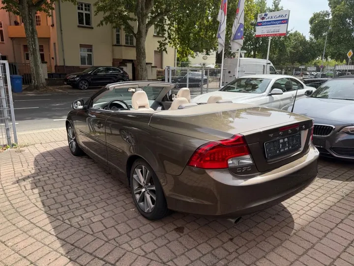 Volvo C70