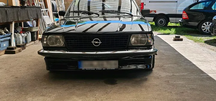 Opel Ascona
